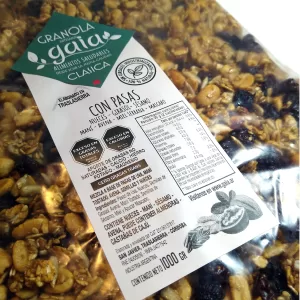 Granola Clásica con nueces, miel, mascabo, pasas de uva y semillas x 1000g